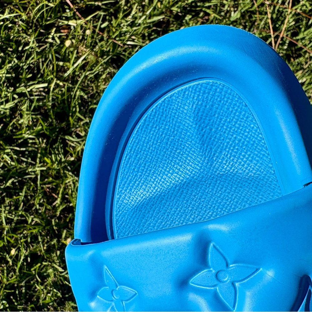 Louis Vuitton Blue Waterfront Mule Slide Size 10.5 Abloh FW21 Collector Sandal - Picture 9 of 16